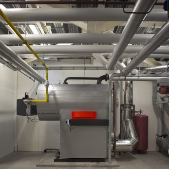 Furnace plumbing in Glenwood, OR by Pink Flamingo Plumbing.